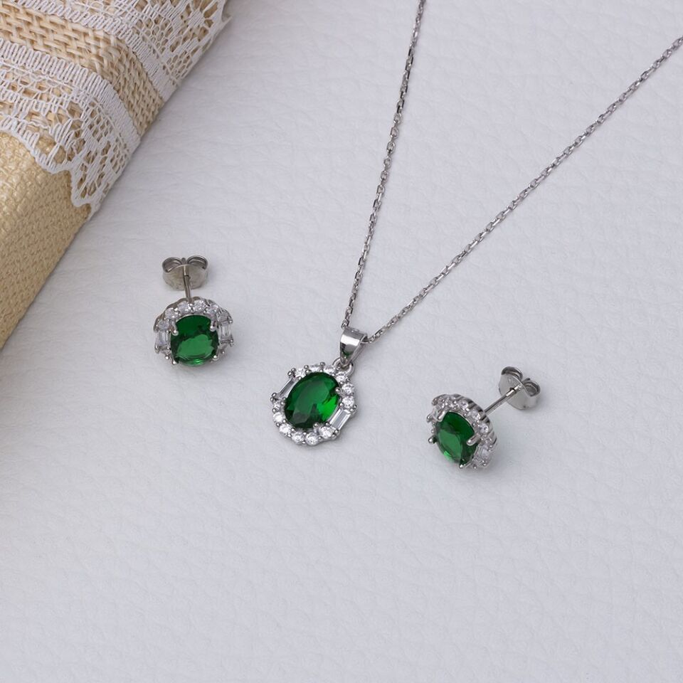 5-8 mm Yeşil Oval Zirkon Taşlı 925 Ayar Gümüş Kadın 2'li Set