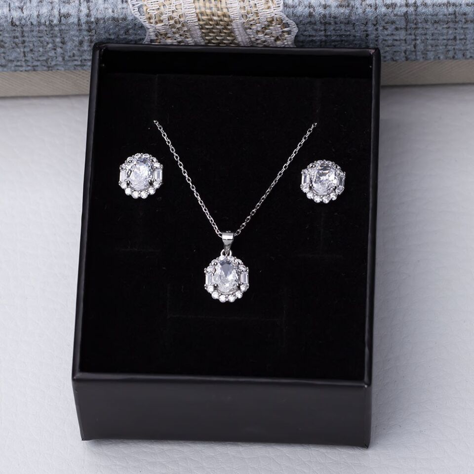 5-8 mm Oval Zirkon Taşlı 925 Ayar Gümüş Kadın 2'li Set