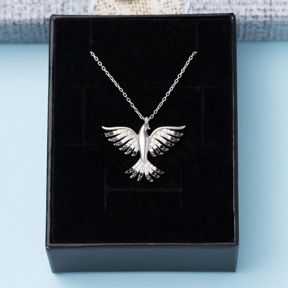 Siyah Zirkon Taşlı Anka Kuşu Model 925 Ayar Gümüş Kadın Kolye