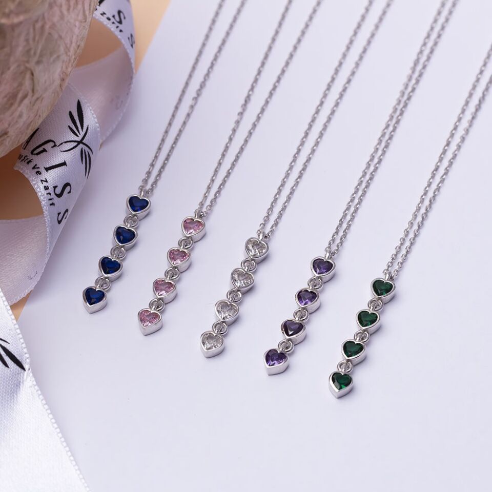 Lacivert Zirkon Taşlı 4'lü Kalp Model 925 Ayar Gümüş Kadın Kolye