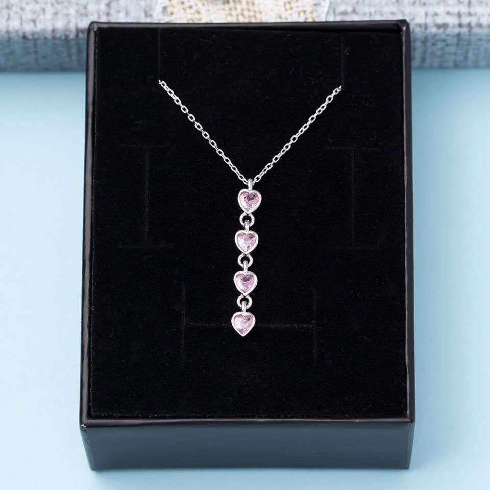 Pembe Zirkon Taşlı 4'lü Kalp Model 925 Ayar Gümüş Kadın Kolye