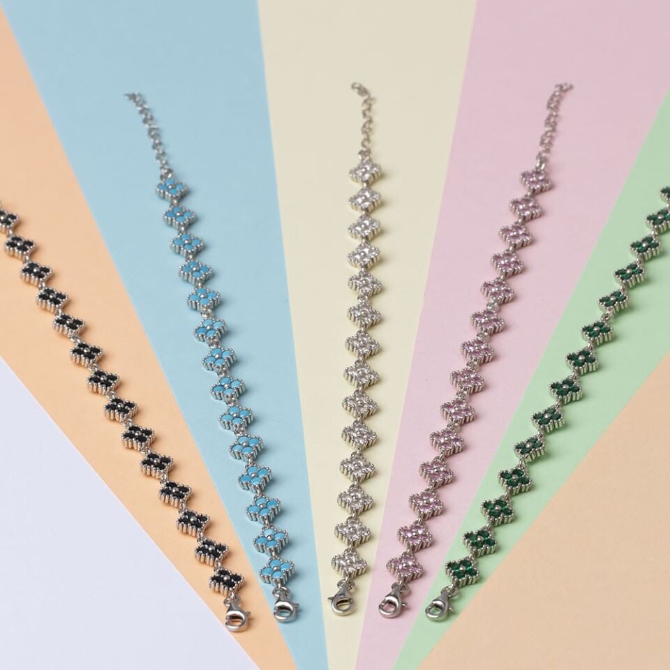 Yonca Model Turkuaz Zirkon Taşlı 925 Ayar Gümüş Kadın Bileklik