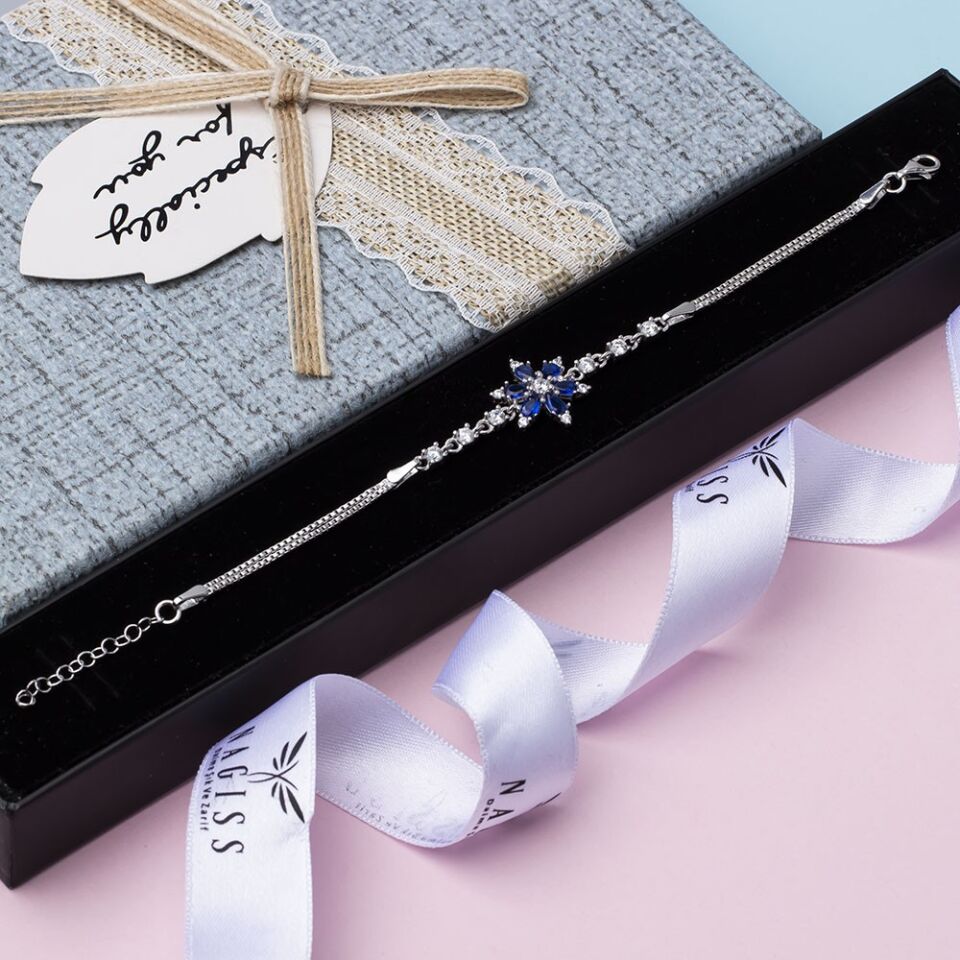 Lotus Model Lacivert Zirkon Taşlı 925 Ayar Gümüş Kadın Bileklik