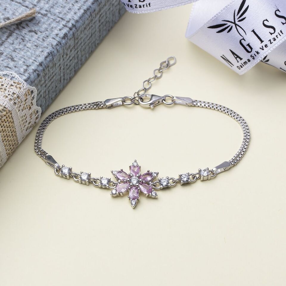 Lotus Model Pembe Zirkon Taşlı 925 Ayar Gümüş Kadın Bileklik
