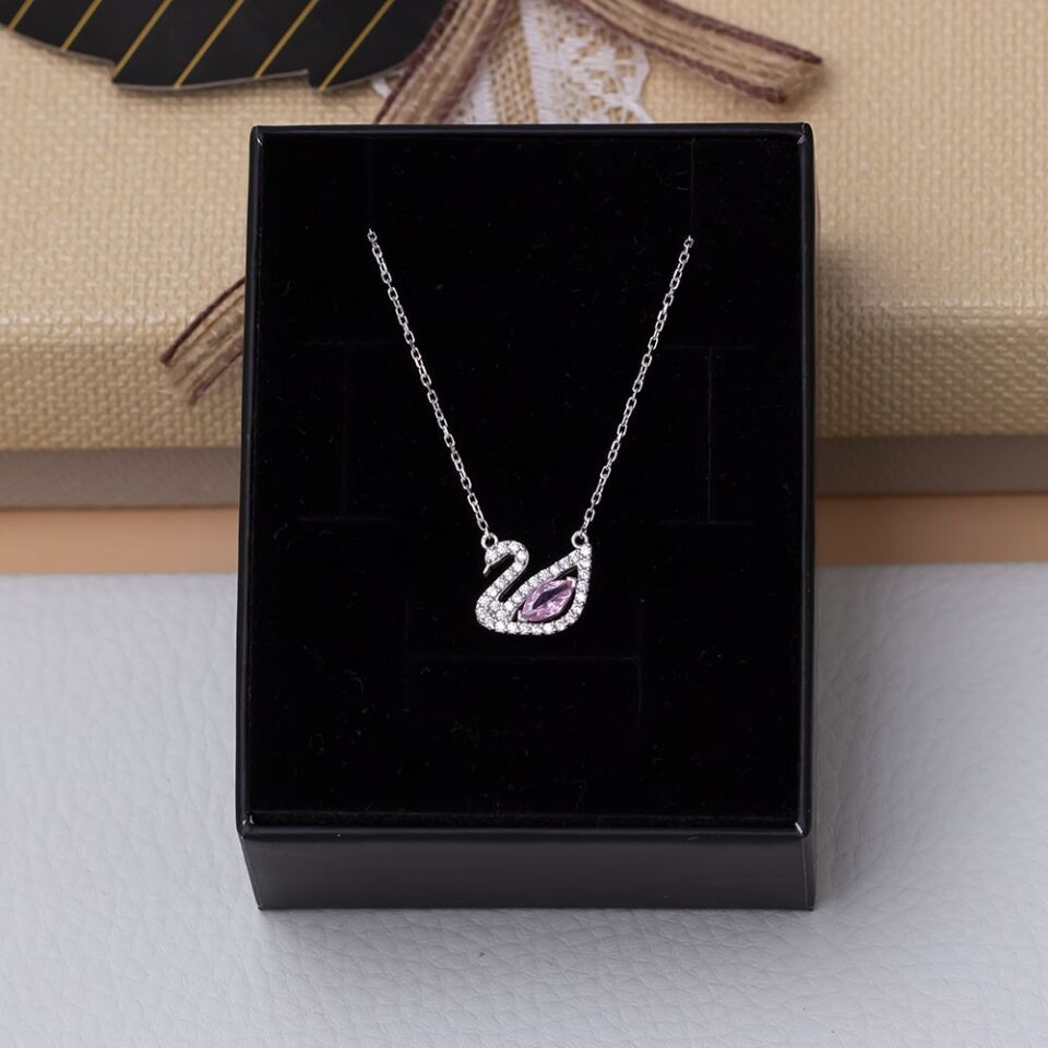 Kuğu Model Pembe Zirkon Taşlı 925 Ayar Gümüş Kadın Kolye