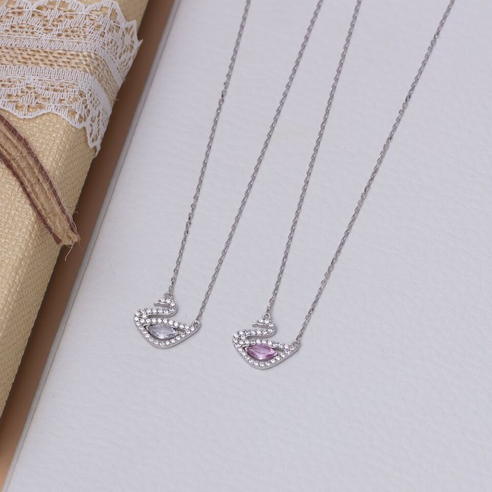 Kuğu Model Pembe Zirkon Taşlı 925 Ayar Gümüş Kadın Kolye