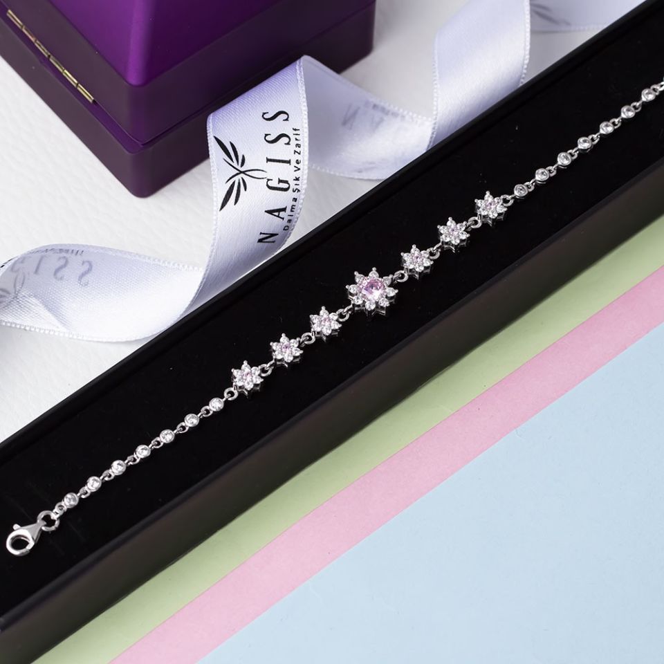 Pembe Zirkon Taşlı Çiçek Model 925 Ayar Gümüş Kadın Bileklik